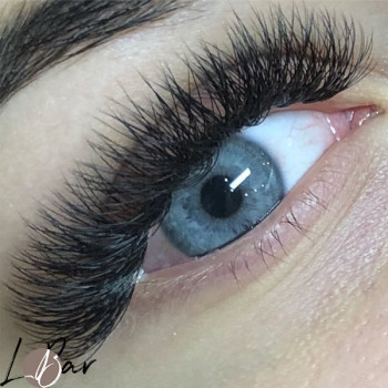 Наращивание ресниц
                    Студія татуажу Lbar Київ