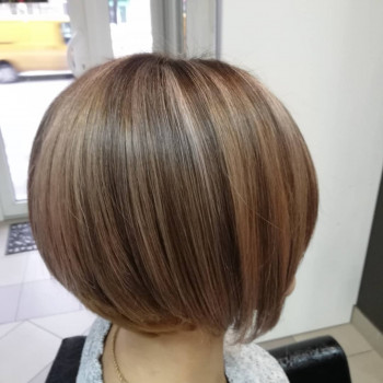 Окрашивание волос разной сложности
                    Парикмахер-модельер Наталья Запорожье