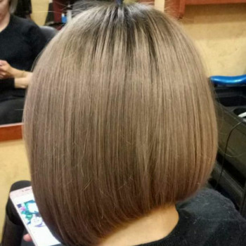 Окрашивание волос разной сложности
                    Парикмахер-модельер Наталья Запорожье