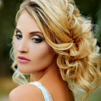 Прическа+ макияж