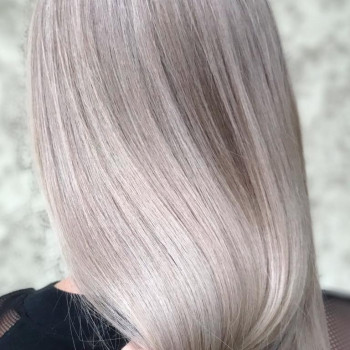 Фарбування (Тон в тон, тонування, складні техніки)
                    Салон краси OBeautyHub Запоріжжя