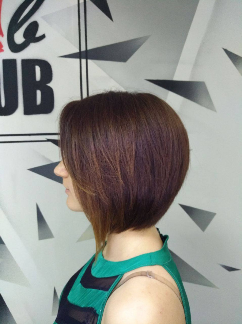 Короткая женская стрижка боб-каре, фото - Студия красоты OBeautyHub