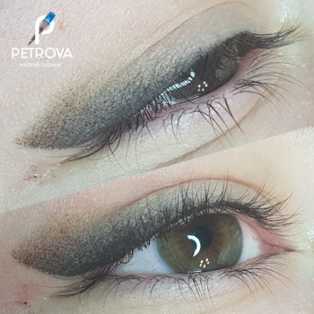 Стрелка с растушевкой
                    Мастер перманентного макияжа Екатерина Петрова Запорожье