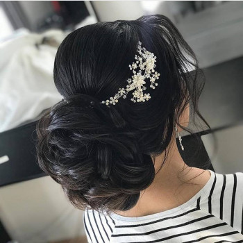 Свадебная прическа
                    Визажист Инна Киев