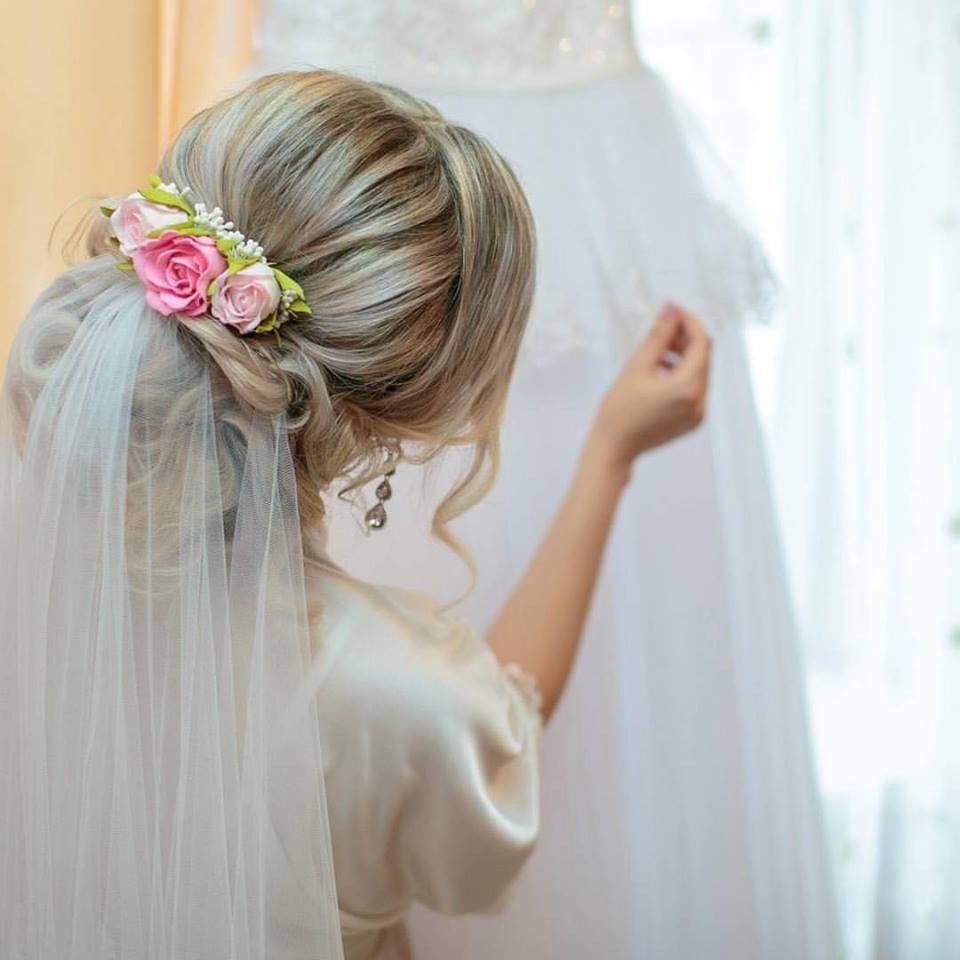 Весільна фотосесія ніжна у сукні, фото - Візажист Инна Лутай