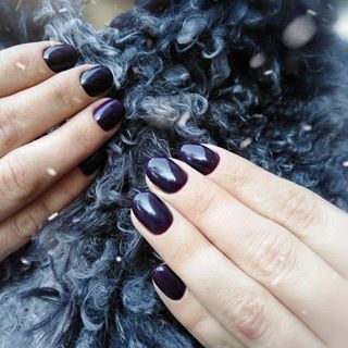 Маникюр зима фиолетовый однотонный (монохромный), фото - Мастер маникюра Оксана Кухар