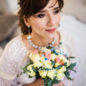 Весільний макіяж
                    Визажист Мар'яна Яворовська Львов