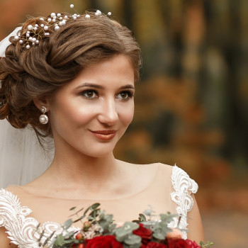 Весільний макіяж
                    Визажист Мар'яна Яворовська Львов