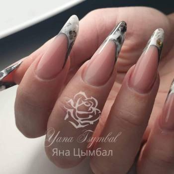 Наращивание ногтей гелем