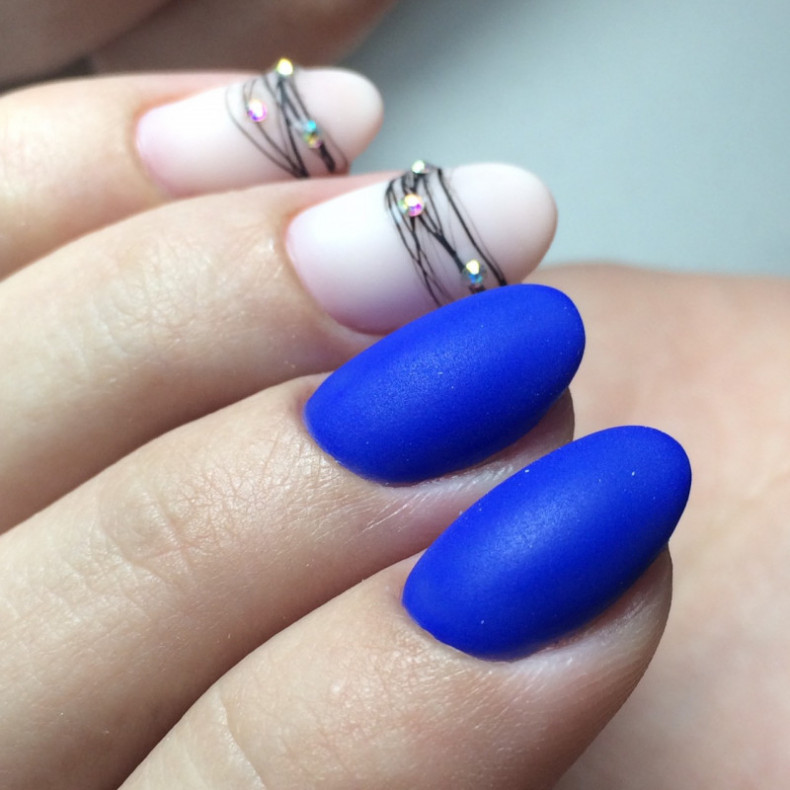 Маникюр со стразами с камнями паутинкой, фото - Ногтевая студия MS Nail Studio by Marina Shyvtsova