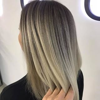 Стрижка на средние волосы сложное окрашивание блонд, фото -  Color Studio