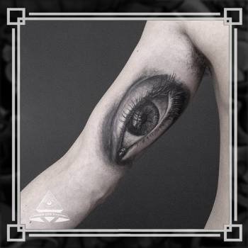 Фото с портфолио Third Eye Tattoo