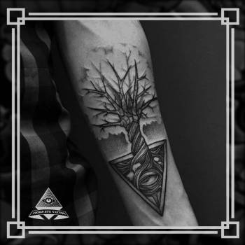 Фото с портфолио Third Eye Tattoo