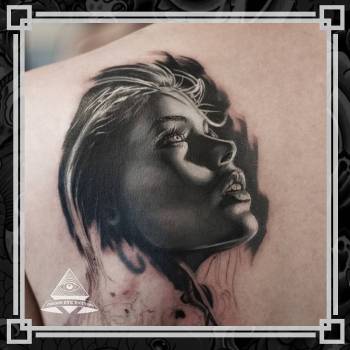 Фото с портфолио Third Eye Tattoo