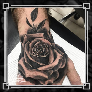 Фото с портфолио Third Eye Tattoo