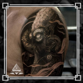 Фото с портфолио Third Eye Tattoo