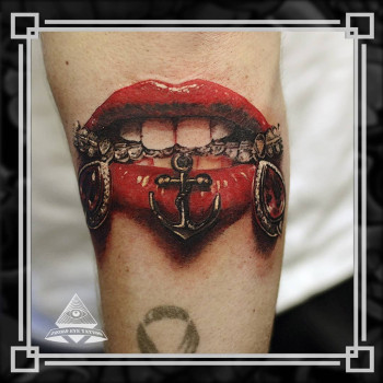 Тату реалізм якір губи, фото - Тату салон Third Eye Tattoo