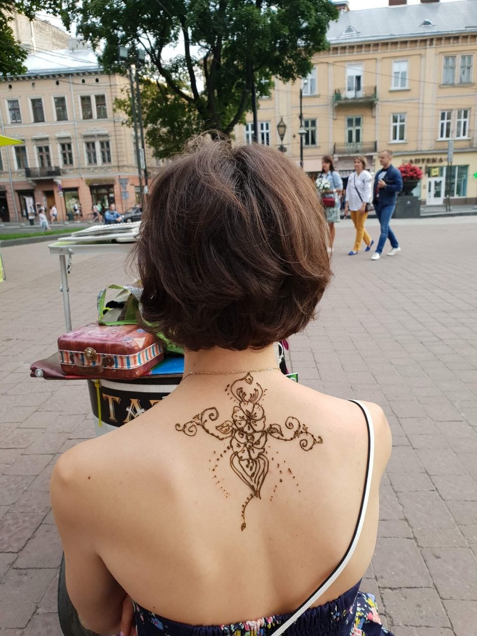 Женские на спине хной, фото - Тату мастер Маріна Дарміць