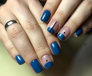 Маникюр на короткие ногти нюдовый синий, фото - Мастер маникюра Юлія Богдан