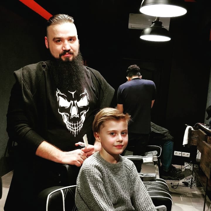 Мужская стрижка на короткие волосы для мальчика, фото -  Cut Men