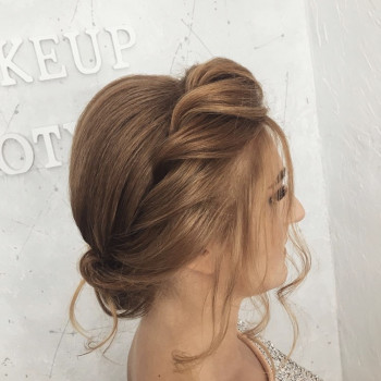 Причёски-укладки
                    Візажист Юлия Одеса