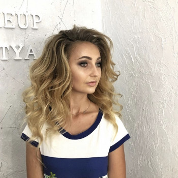 Причёски-укладки
                    Візажист Юлия Одеса