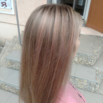 Колорирование волос
                    Визажист Анжелика Тищенко Одесса