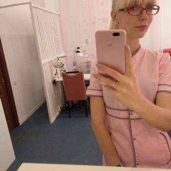 Пока жду клиентов)