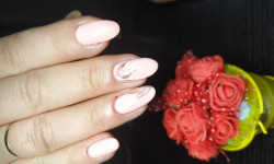 Аппаратный маникюр Салон красоты Beauty Dream Studio Днепр