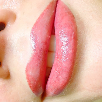 Перманентний Макіяж губ. Всі техніки.
                    Майстер перманентного макіяжу Катерина Київ