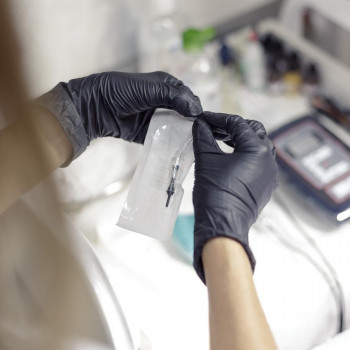 Пудровые брови
                    Студія татуажу Lbar Київ