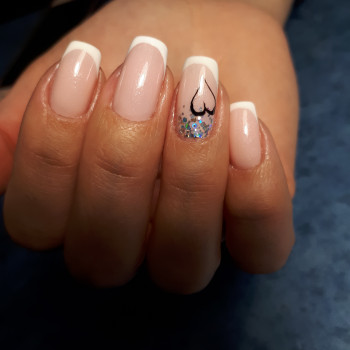 Маникюр женский и мужской
                    Салон краси MK Novik Запоріжжя