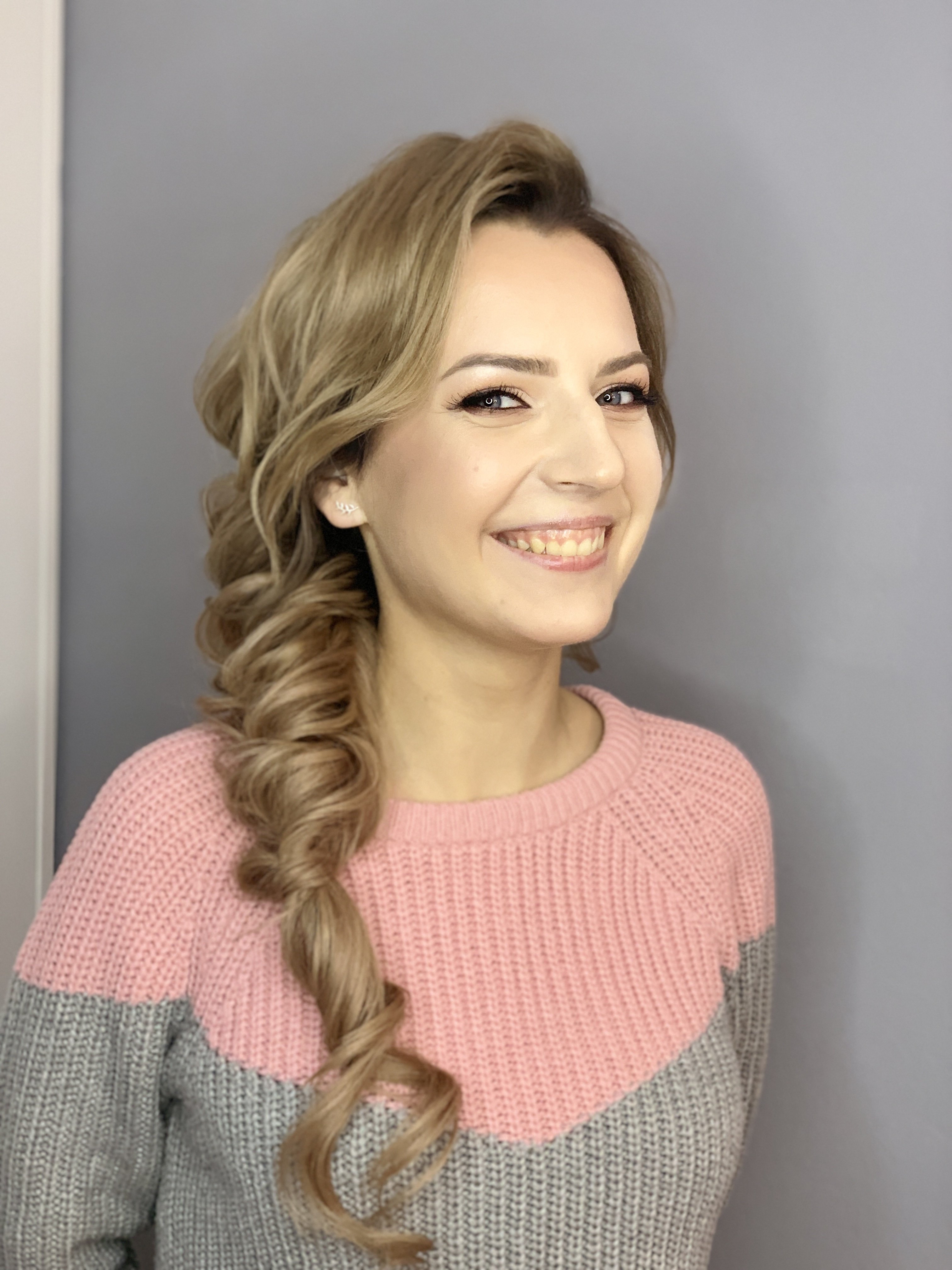 Укладка волосся блонд золотистий, фото -  Tochka Krasy