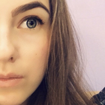 Моделирование и окрашивание бровей
                    Лешмейкер Владислава Київ