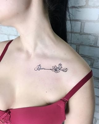 Женские черно-белые цветы, фото - Тату салон Dark Space Tattoo