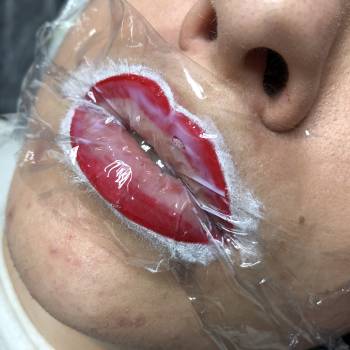 Перед процедурой перманента губ в алмазной технике, фото - мастер перманентного макияжа Анна Козий