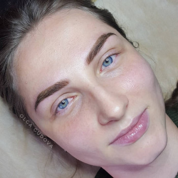 Перманентный макияж бровей сразу после процедуры