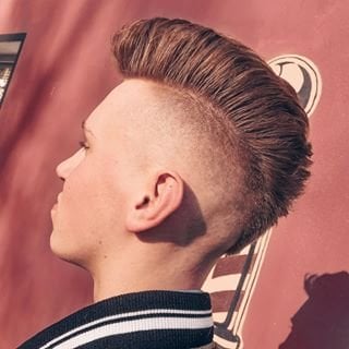Мужская стрижка андеркат модная, фото -  Barbershop Vovk