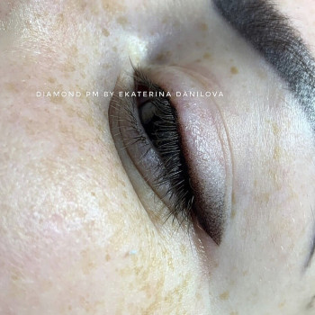 Перманентный век
                    Мастер перманентного макияжа Екатерина Николаев