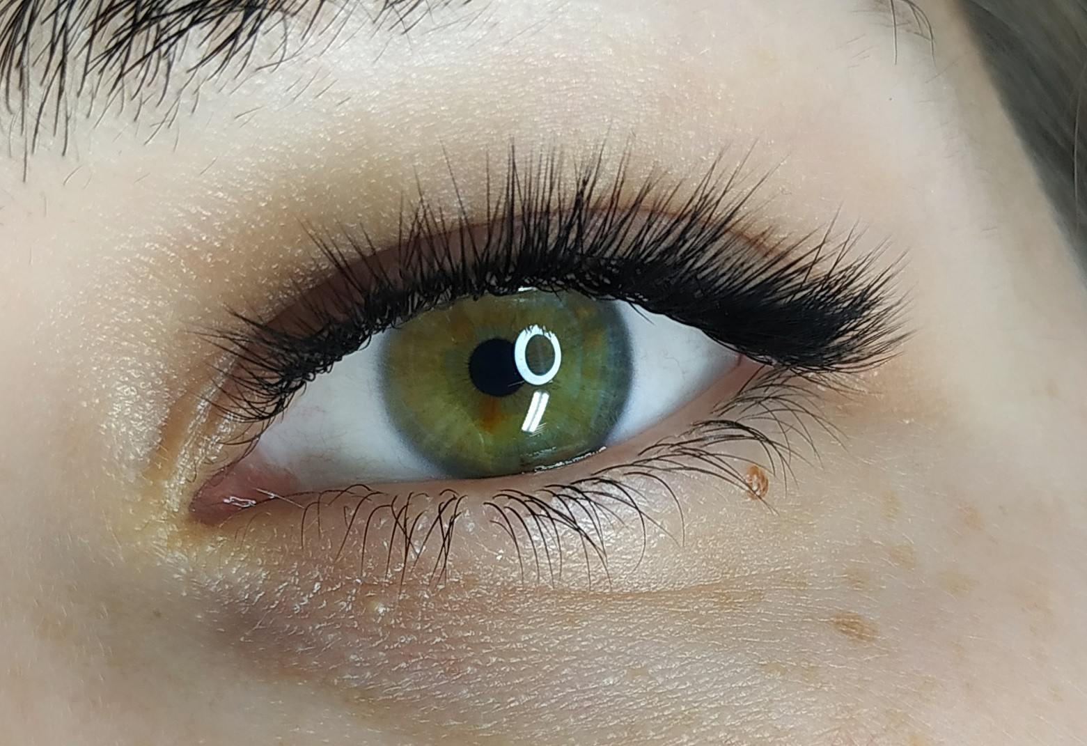 Наращивание ресниц классика, фото -  Beauty Segment