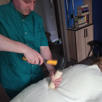 Массаж ТокСен
                    Массажист Ігор Воронка Киев