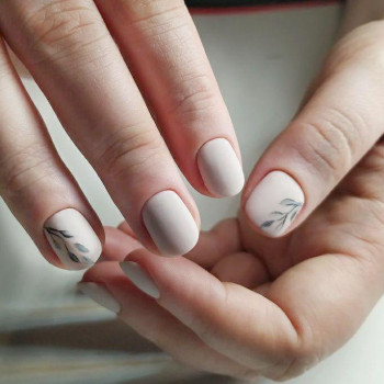 Маникюр с покрытием гель-лаком + дизайн
                    Салон красоты Beauty Segment Киев