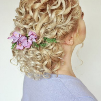 Праздничные укладки
                    Перукар Татьяна Одеса