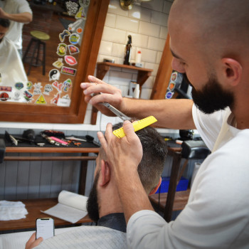 Фото з портфоліо барбершопу Left Coast (Київ)