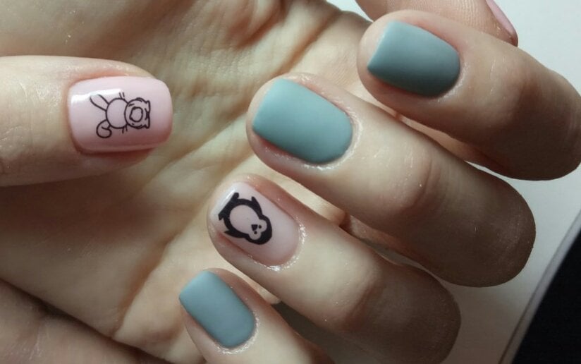 Манікюр на короткі нігті з малюнком матовий, фото - Нігтьова студія Fantasy nail