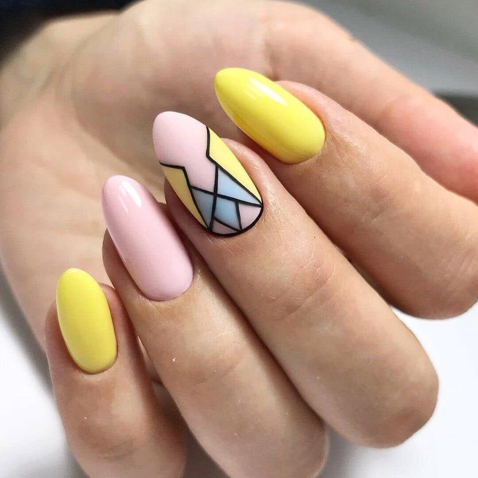 Манікюр з малюнком рожевий жовтий, фото - Нігтьова студія Fantasy nail