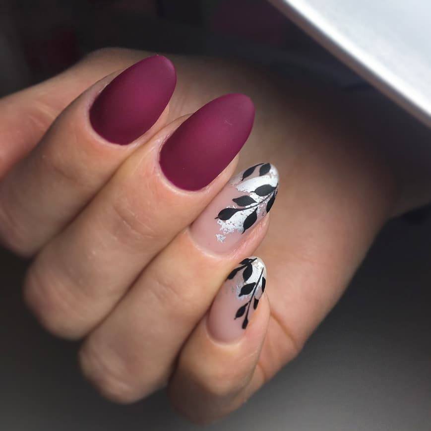 Манікюр з малюнком бордовий матовий, фото - Нігтьова студія Fantasy nail
