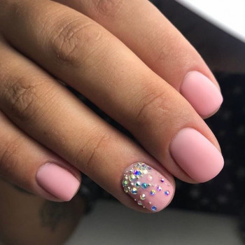 Комплекс: Маникюр + Покрытие Гель-Лаком в один тон
                    Ногтевая студия Fantasy nail Киев