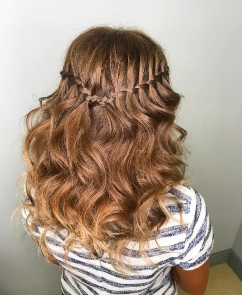 Стрижка на длинные волосы укладка волос балаяж, фото - Ногтевая студия Candy Beauty Bar