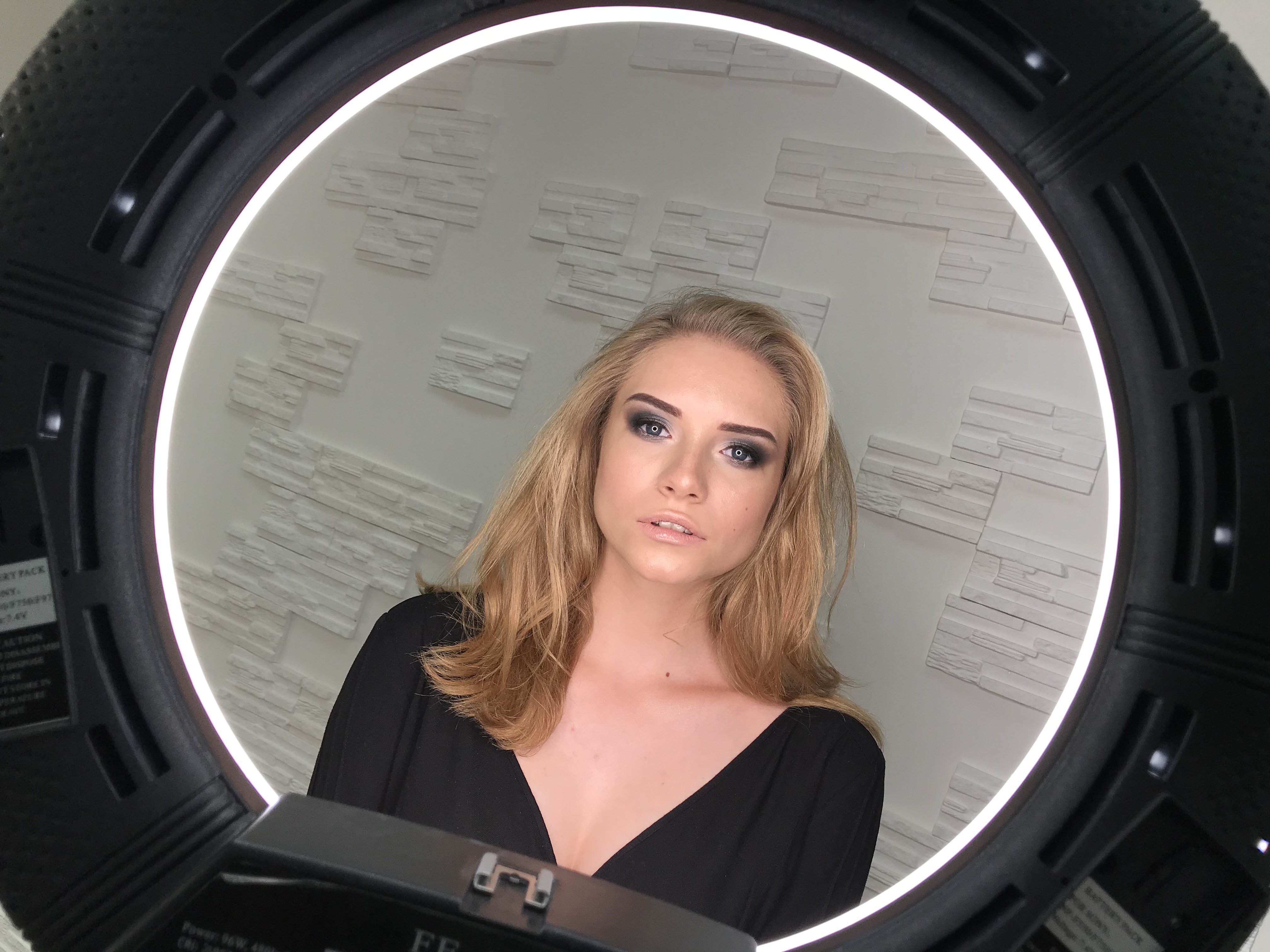 Фотосесія у студії стильна портретна, фото - Візажист Альбина Варданян